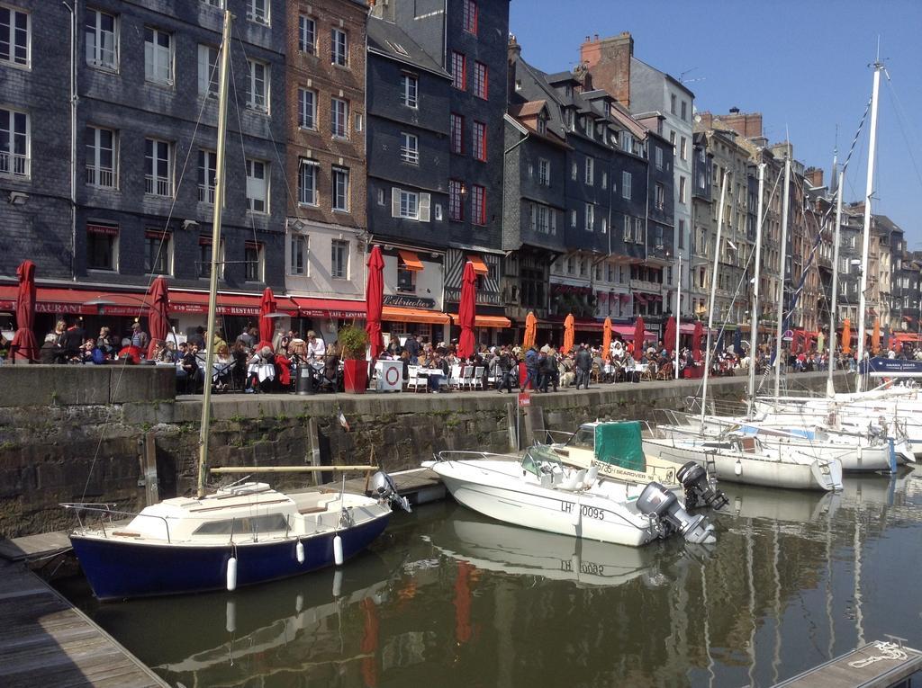 La Maison Du Phare De Honfleur Chambre D Hotes B&B -Jacuzzi - Shabby Chic Buitenkant foto