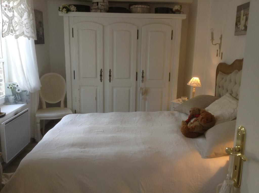 La Maison Du Phare De Honfleur Chambre D Hotes B&B -Jacuzzi - Shabby Chic Kamer foto